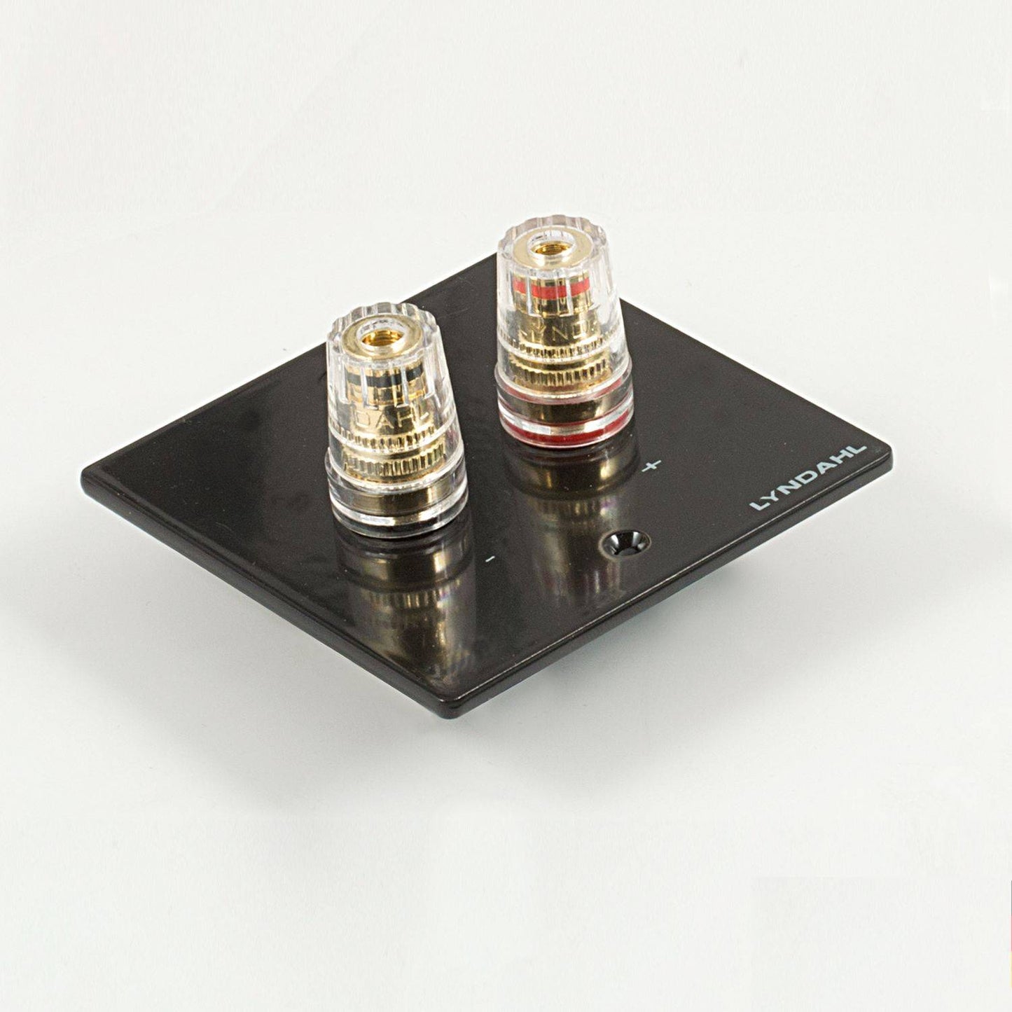 Écrans haut de gamme Lyndahl pour haut-parleurs et systèmes surround