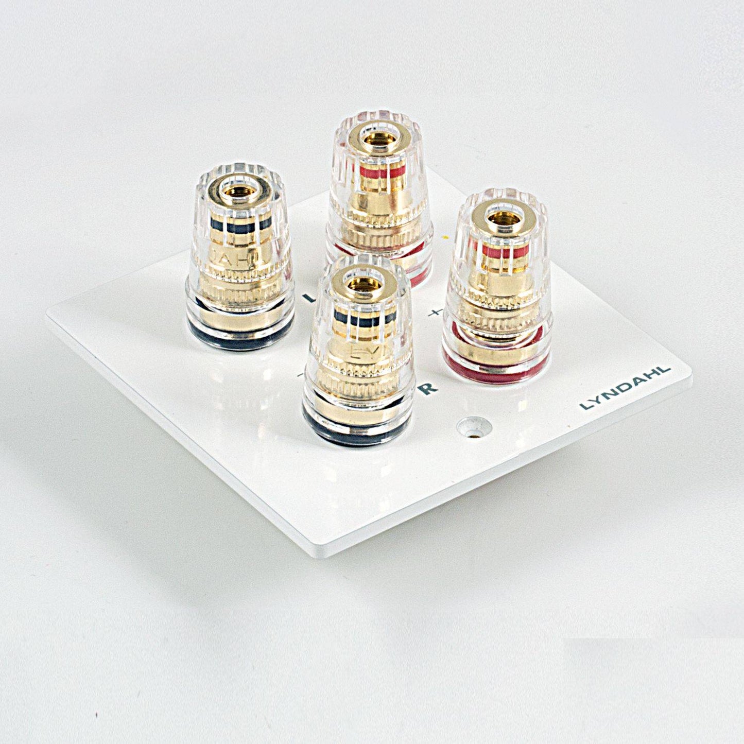 Écrans haut de gamme Lyndahl pour haut-parleurs et systèmes surround