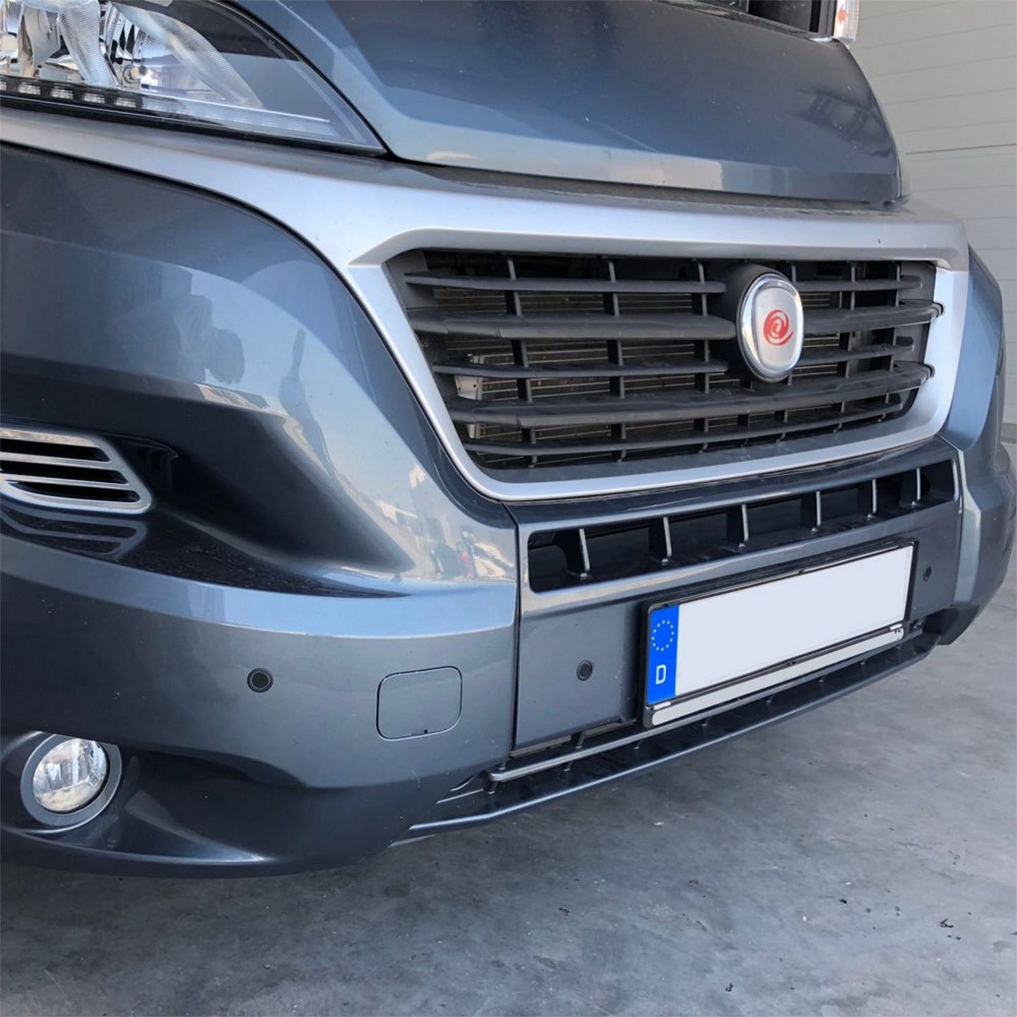 Cobra ParkMaster Kit F294 ink Steuergerät und 4 Mini-Ultraschallsensoren, Front