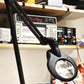 Lampe loupe VisionLUXO KFM LED ESD avec un boîtier métallique robuste. 3 ou 5 points