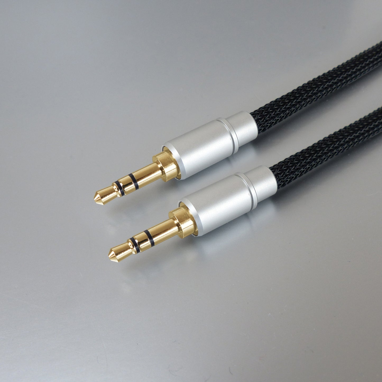 Câble audio jack 3,5 mm Dynavox de différentes longueurs