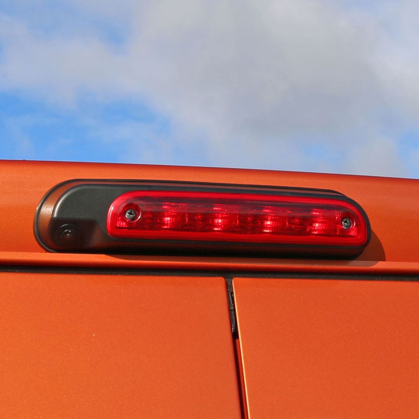 Caméra de feu stop Caratec Safety CS110BLA pour différents modèles à partir d'octobre 2014